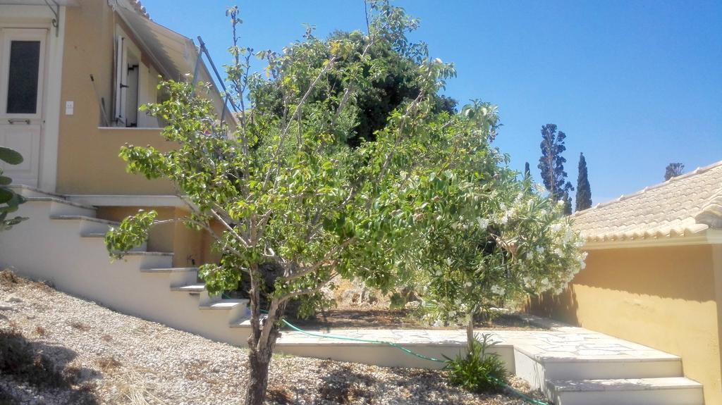 12 Gods Apartment Pylos